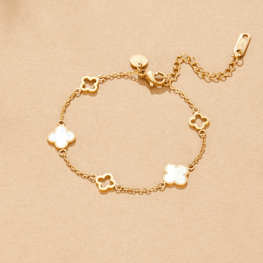 Lazora Clover Bracelet