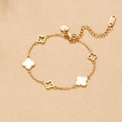 Lazora Clover Bracelet